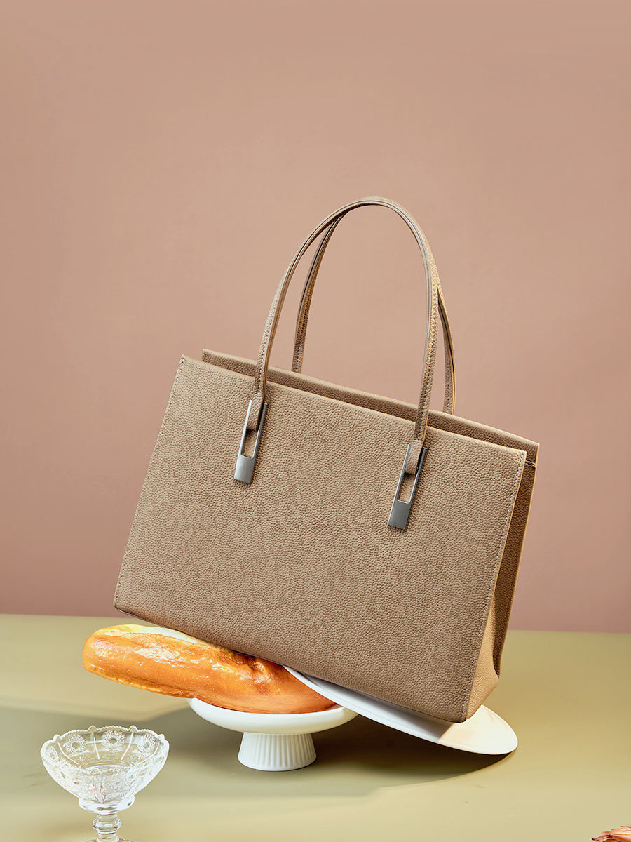 Simple Large Capacity Tote Bag