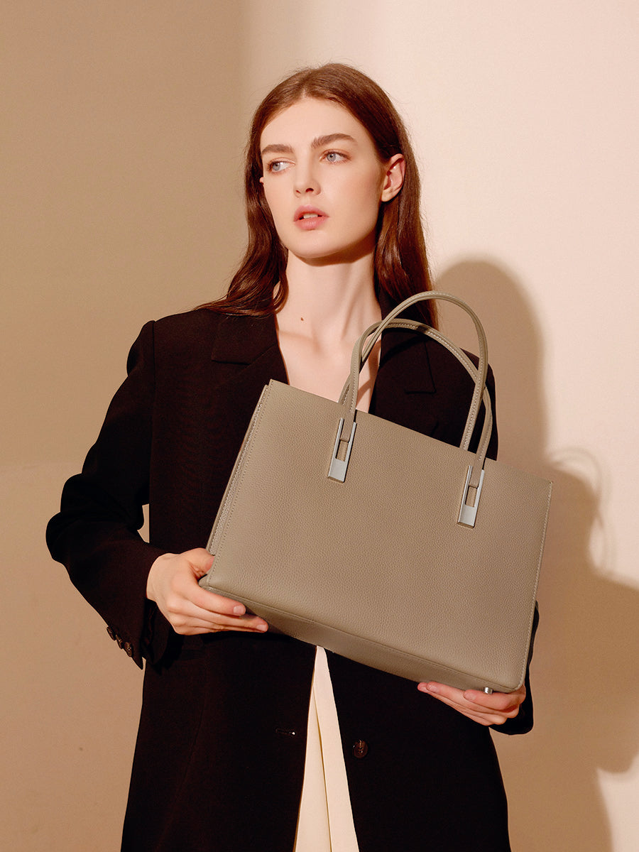 Simple Large Capacity Tote Bag