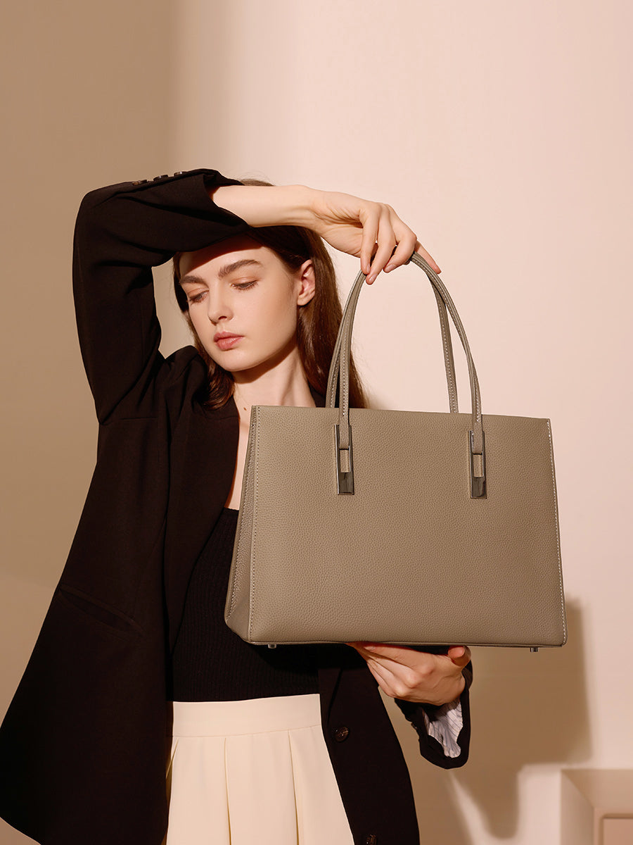 Simple Large Capacity Tote Bag