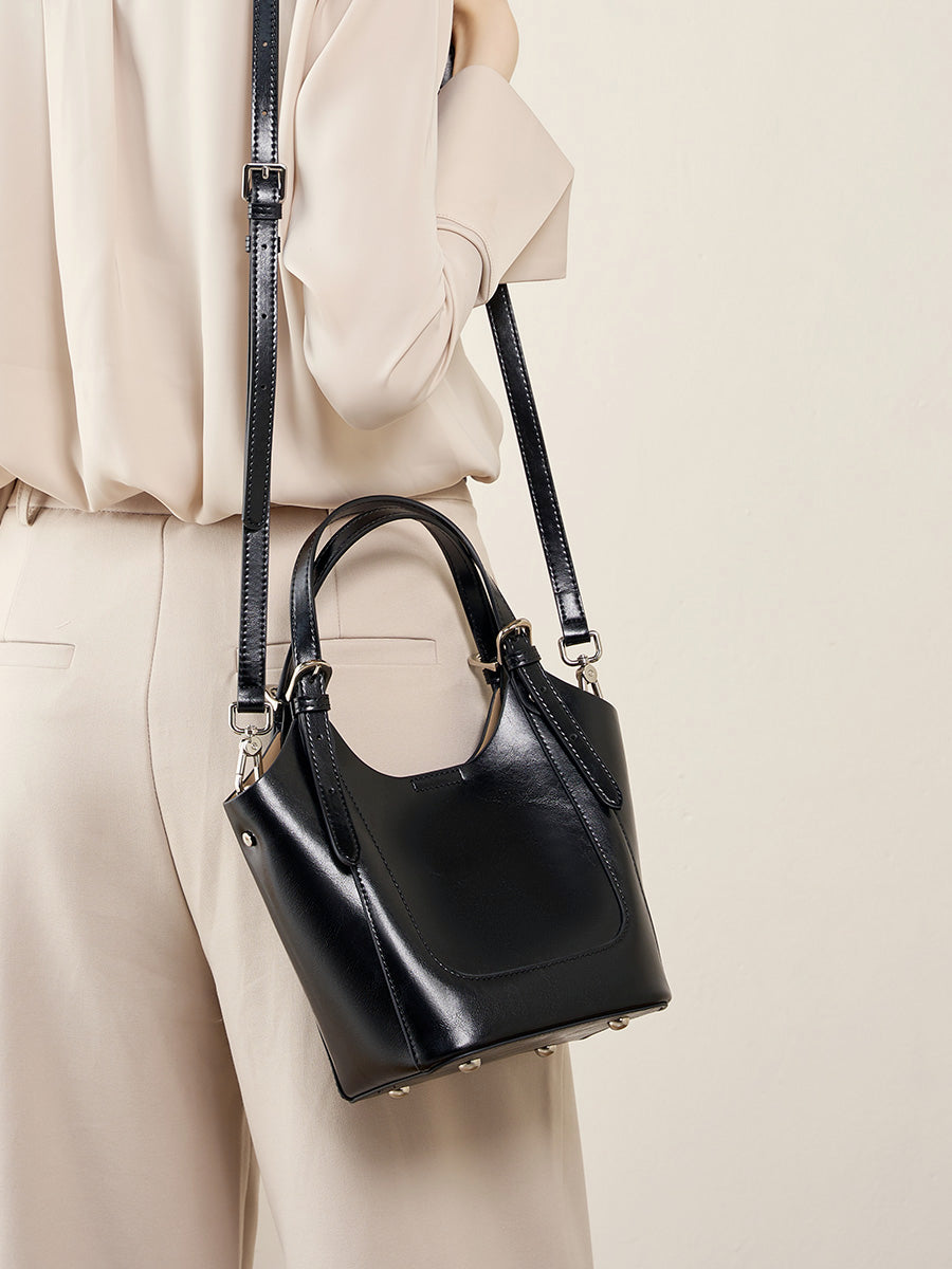 Classic Commuter Bucket Bag