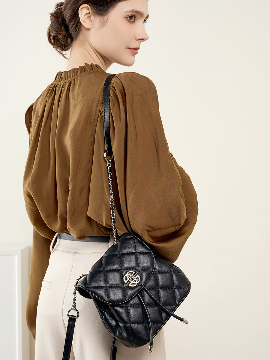Diamond Pattern Chain Small Backpack