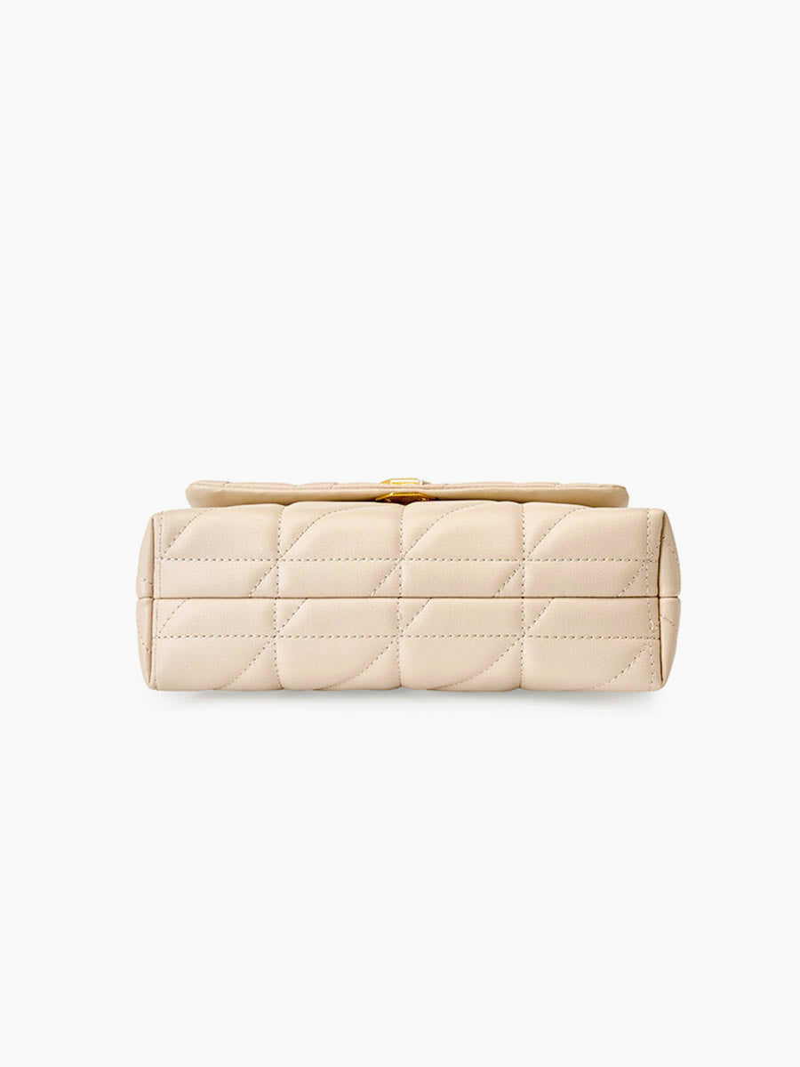 Diamond Pattern Chain Crossbody Bag